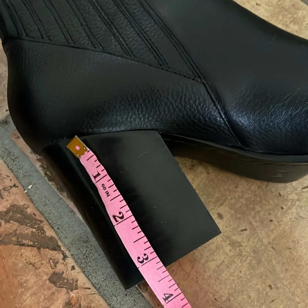 🌸 Black Leather Mark Fisher Ankle Boots Size 11 - Picture 7 of 8